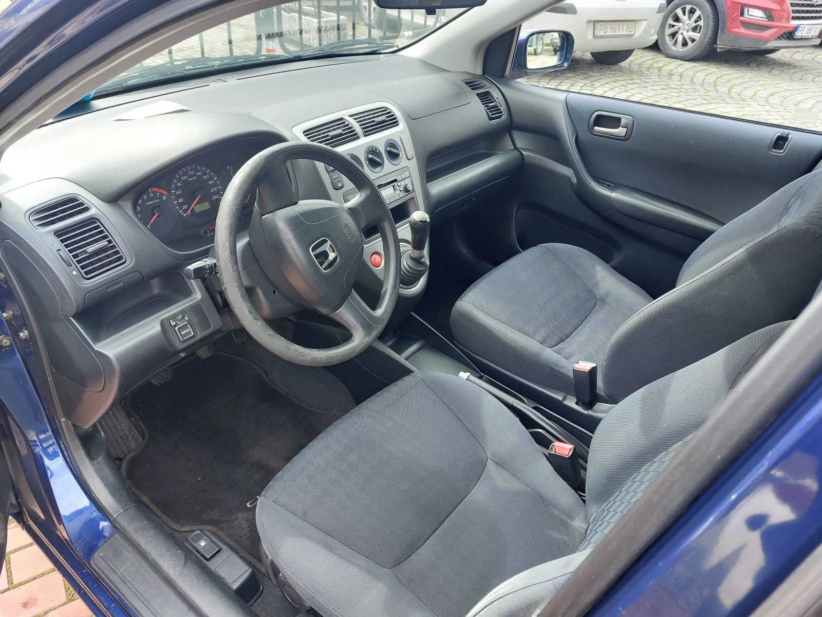 Honda Civic 1.4i - изображение 6