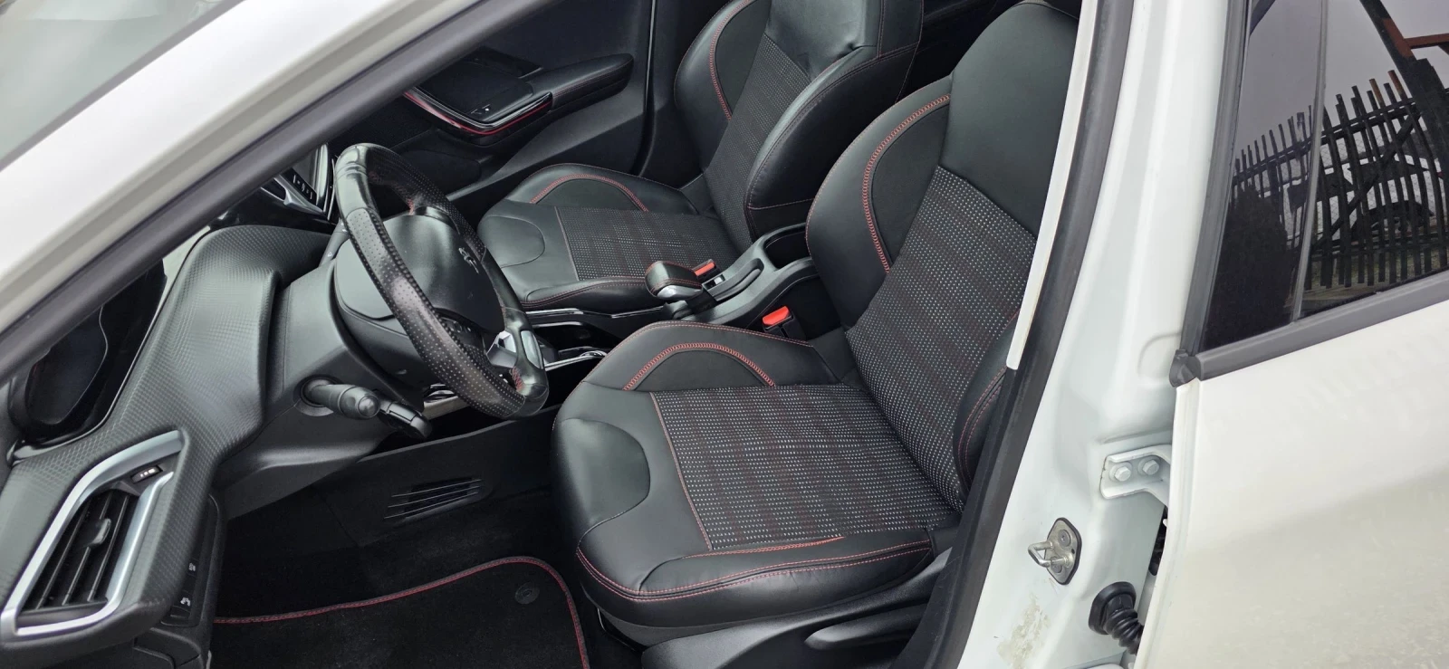 Peugeot 2008 1.2i Pure Tech/GT-Line/Camera/Navi | Mobile.bg � ����������� 11