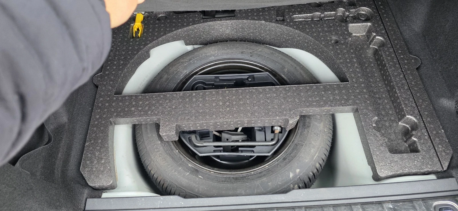 Peugeot 2008 1.2i Pure Tech/GT-Line/Camera/Navi - изображение 8