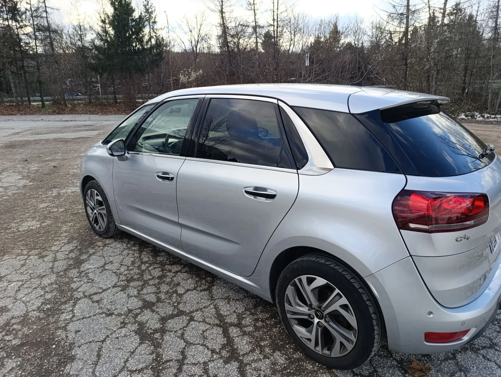 Citroen C4 Picasso | Mobile.bg � ����������� 3