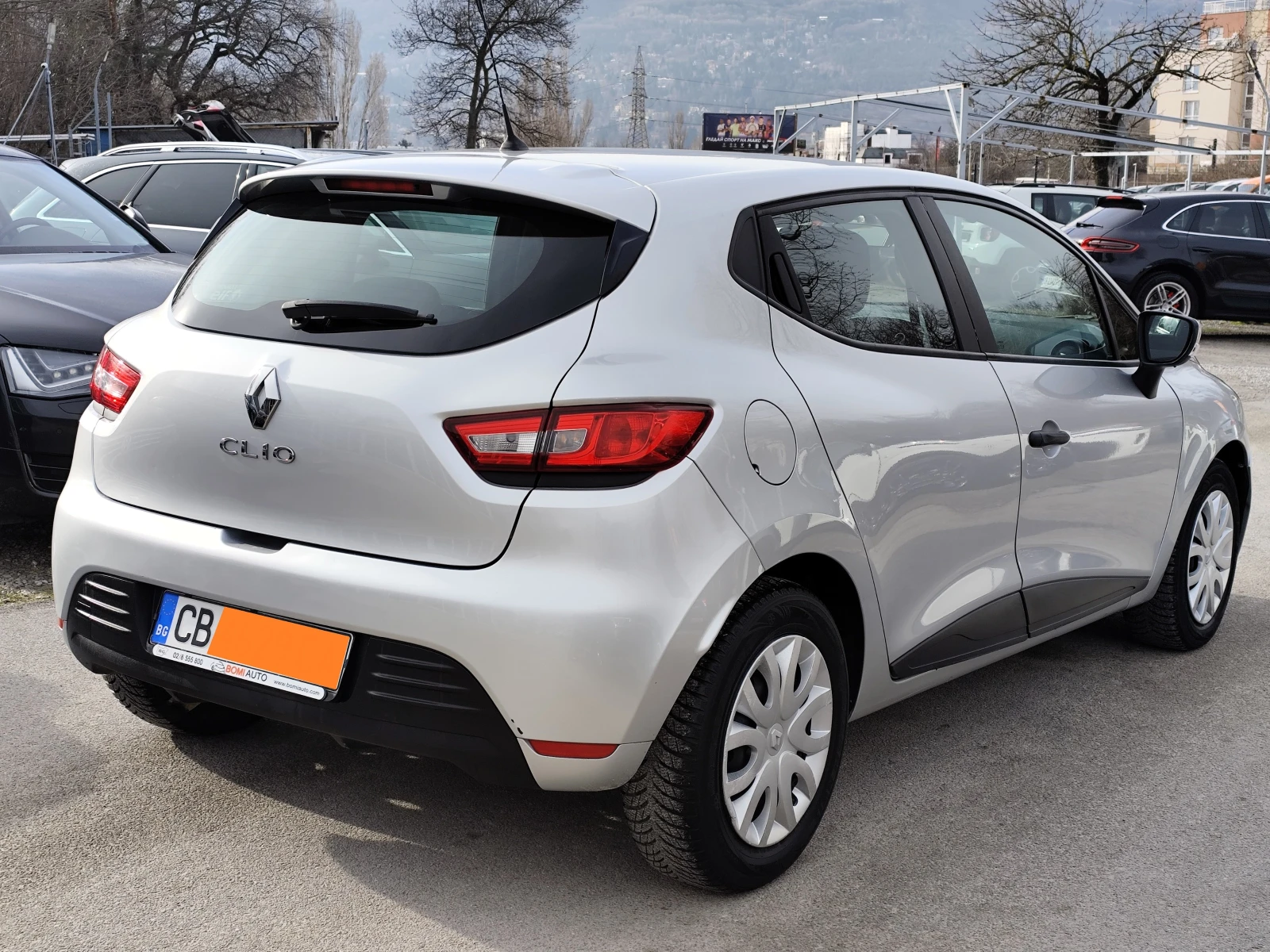 Renault Clio 900i* EURO6D* LED* 52000km!*  - изображение 4