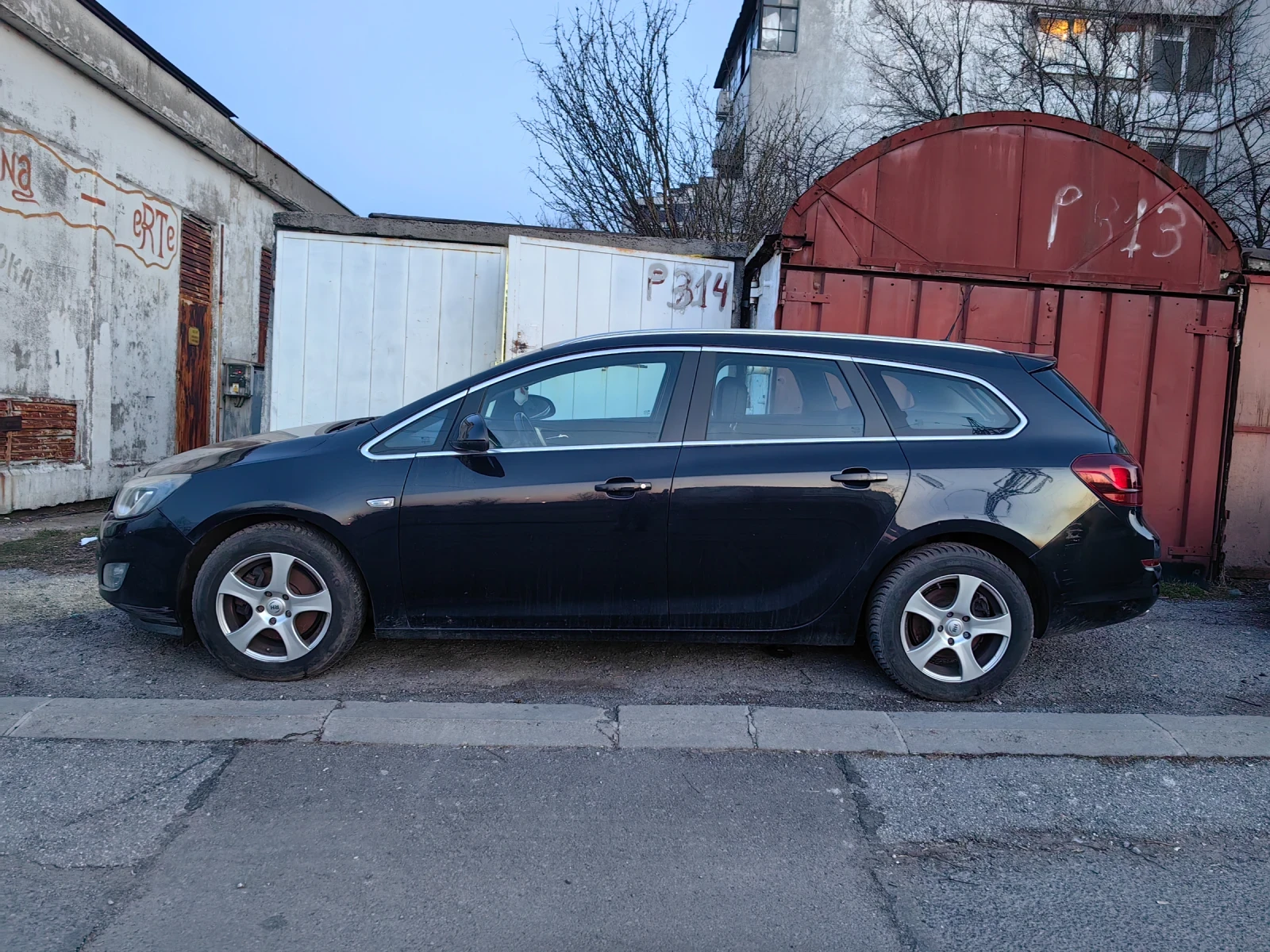 Opel Astra, снимка 2 - Автомобили и джипове - 53771747