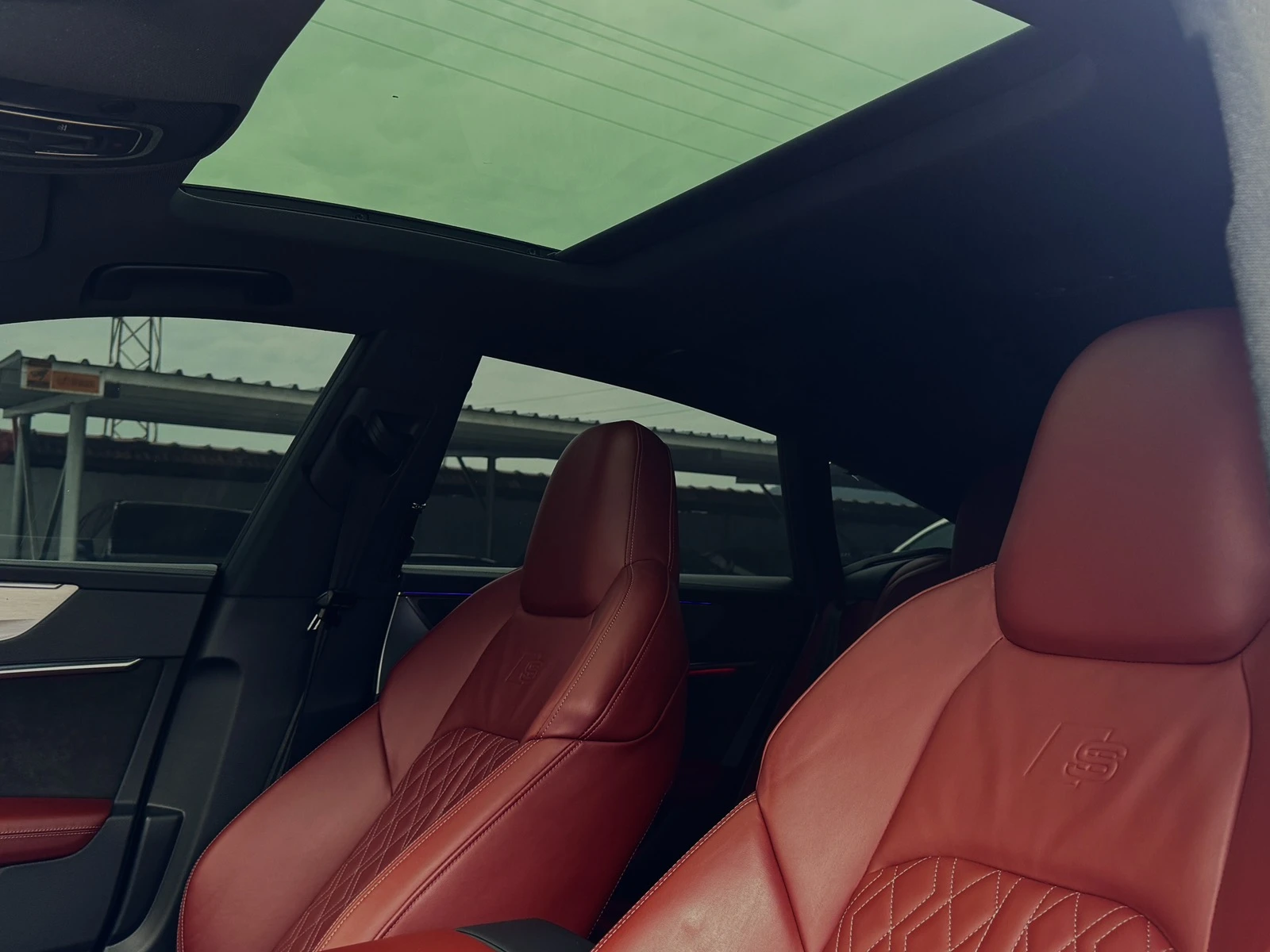 Audi S7 2.9TFSI* LASER* СПОРТЕН ДИФЕРЕНЦИАЛ, снимка 16 - Автомобили и джипове - 54163794