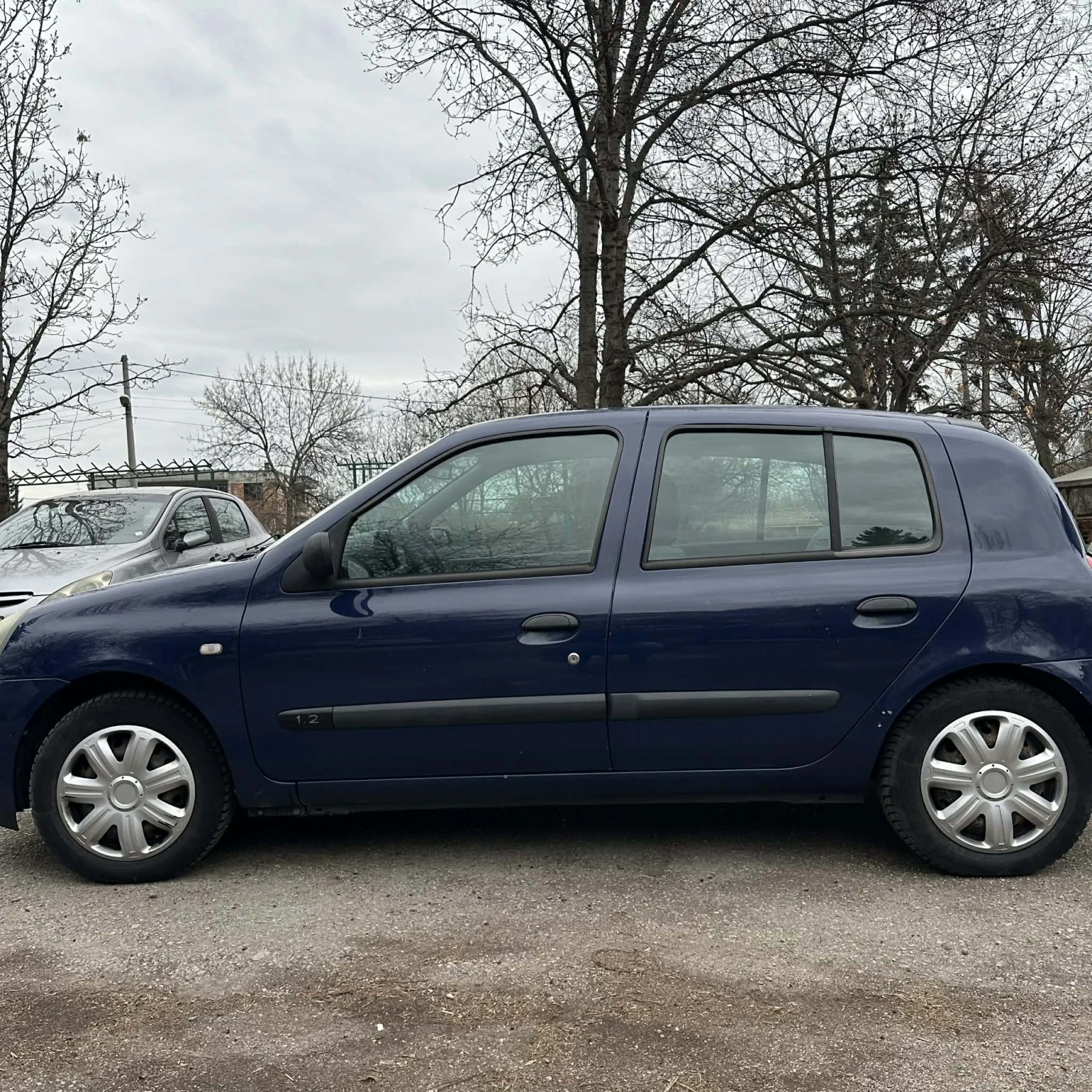 Renault Clio, снимка 2 - Автомобили и джипове - 54193161