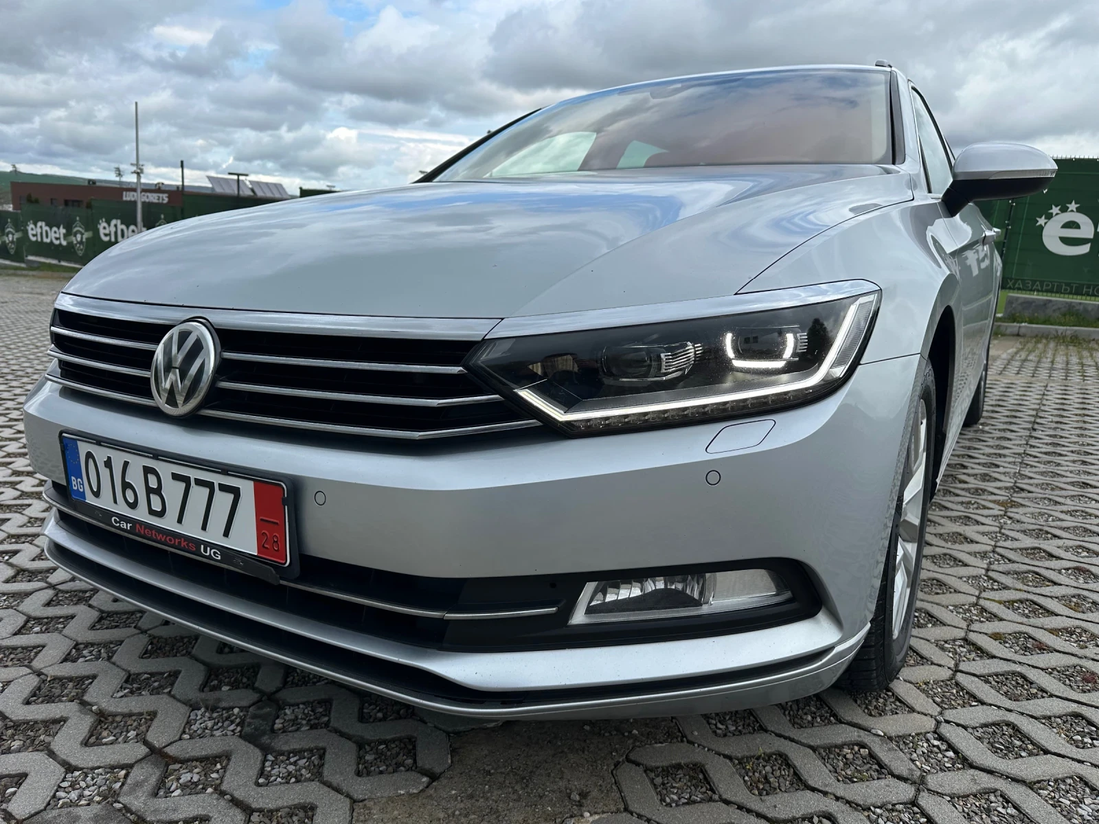 VW Passat Нов внос , снимка 6 - Автомобили и джипове - 54285573