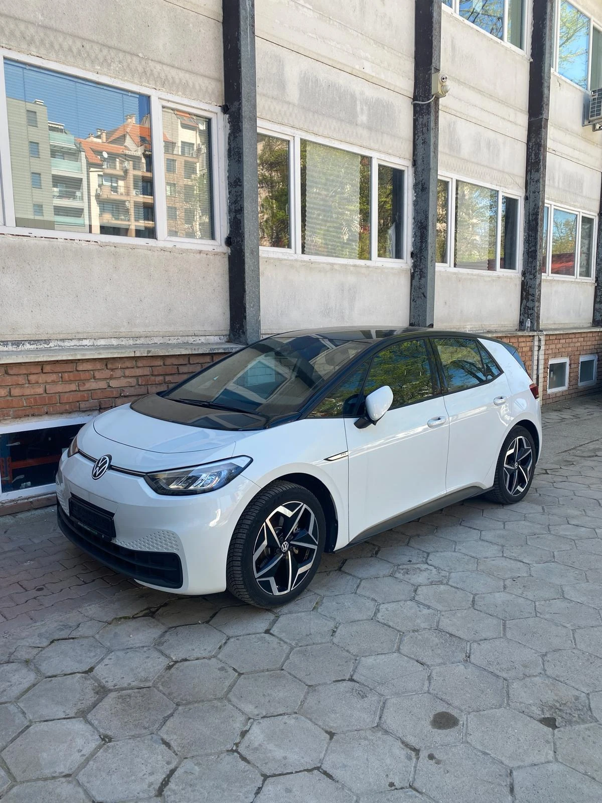 VW ID.3 Pro Performance, снимка 9 - Автомобили и джипове - 54321799