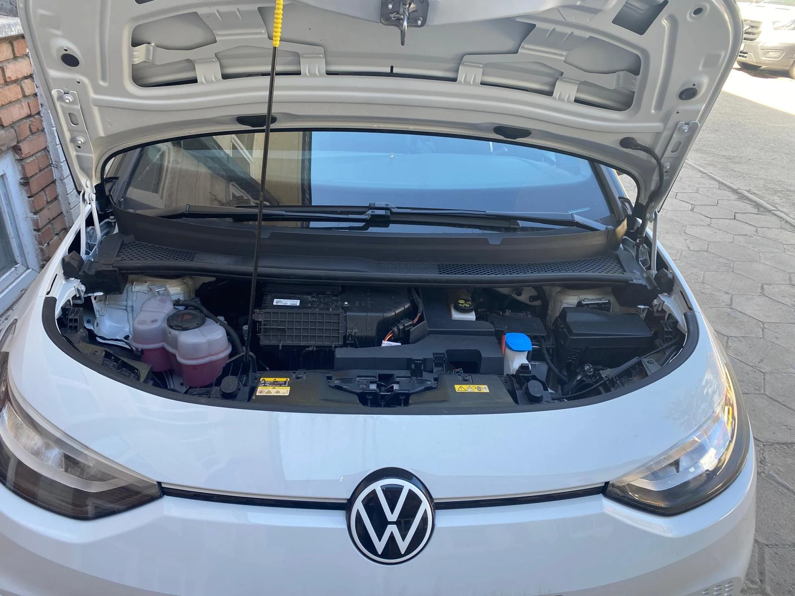 VW ID.3 Pro Performance, снимка 8 - Автомобили и джипове - 54321799