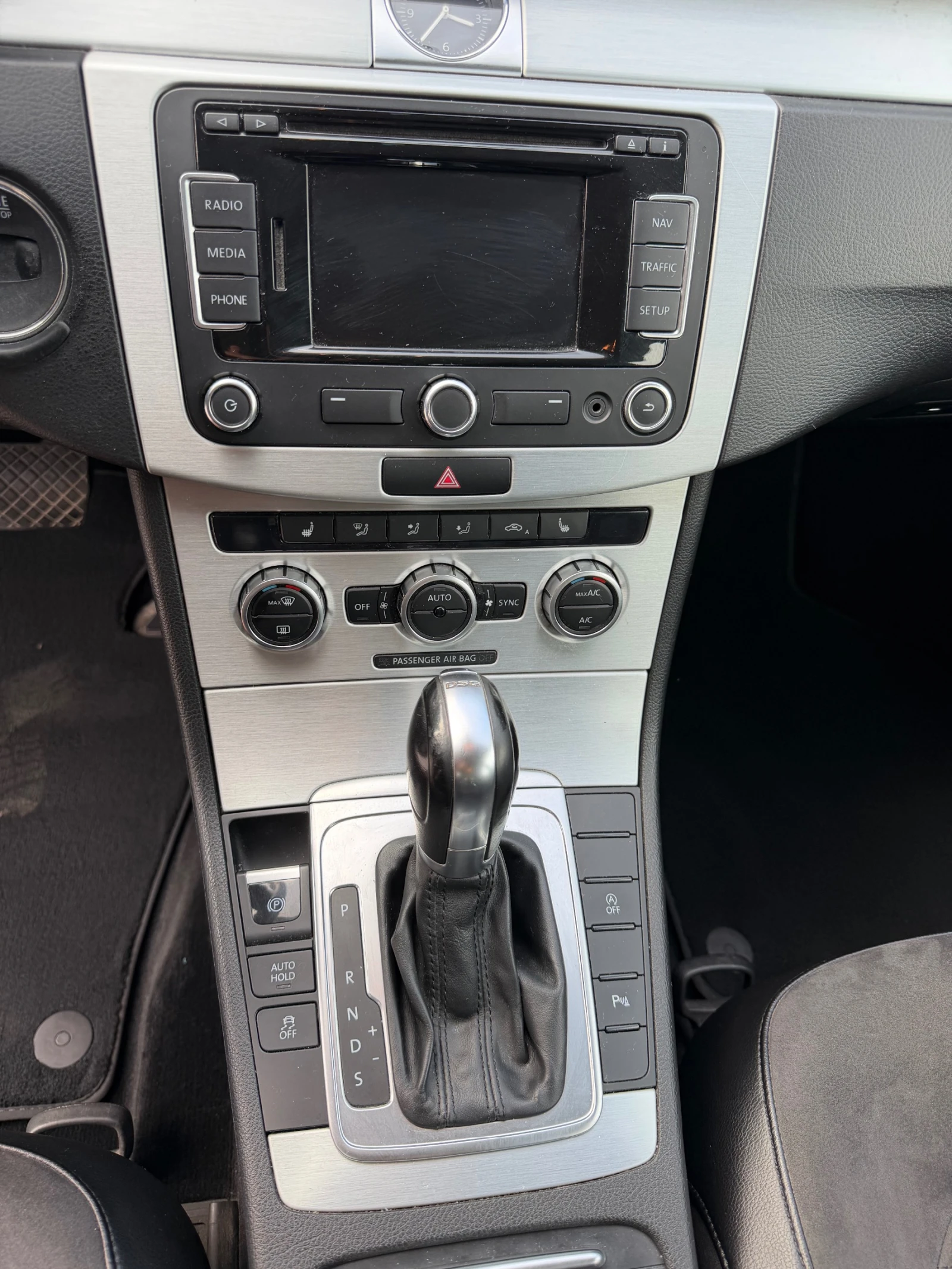 VW Passat 2.0TDI 140kc HIGH LINE ITAY AUTOMATIC, снимка 17 - Автомобили и джипове - 54946177