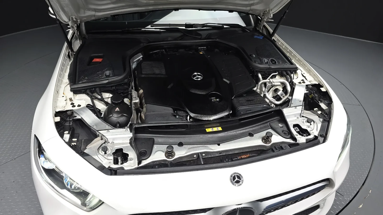 Mercedes-Benz CLS 400 3.0 4MATIC, FULL, снимка 5 - Автомобили и джипове - 55037221