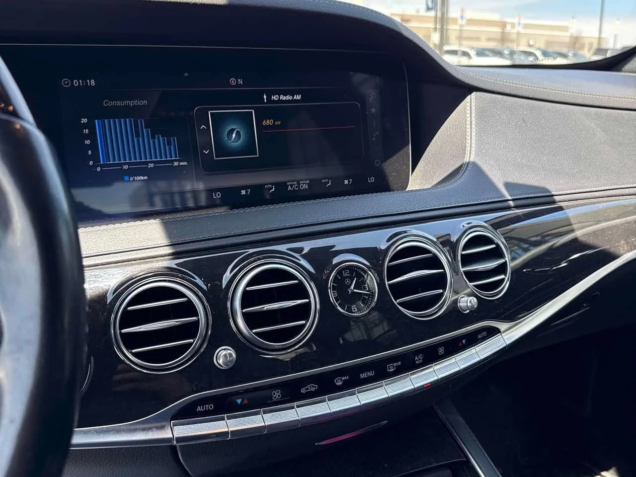 Mercedes-Benz S 560 BURMESTER/ОБДУХВАНЕ/ПАНОРАМА/360/HUD, снимка 9 - Автомобили и джипове - 55074981