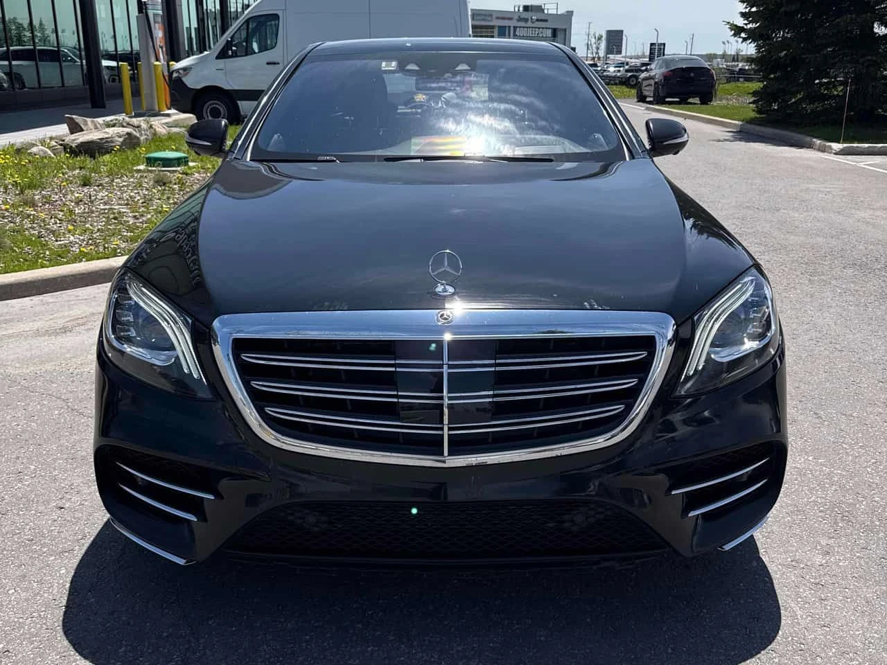 Mercedes-Benz S 560 BURMESTER/ОБДУХВАНЕ/ПАНОРАМА/360/HUD, снимка 2 - Автомобили и джипове - 55074981