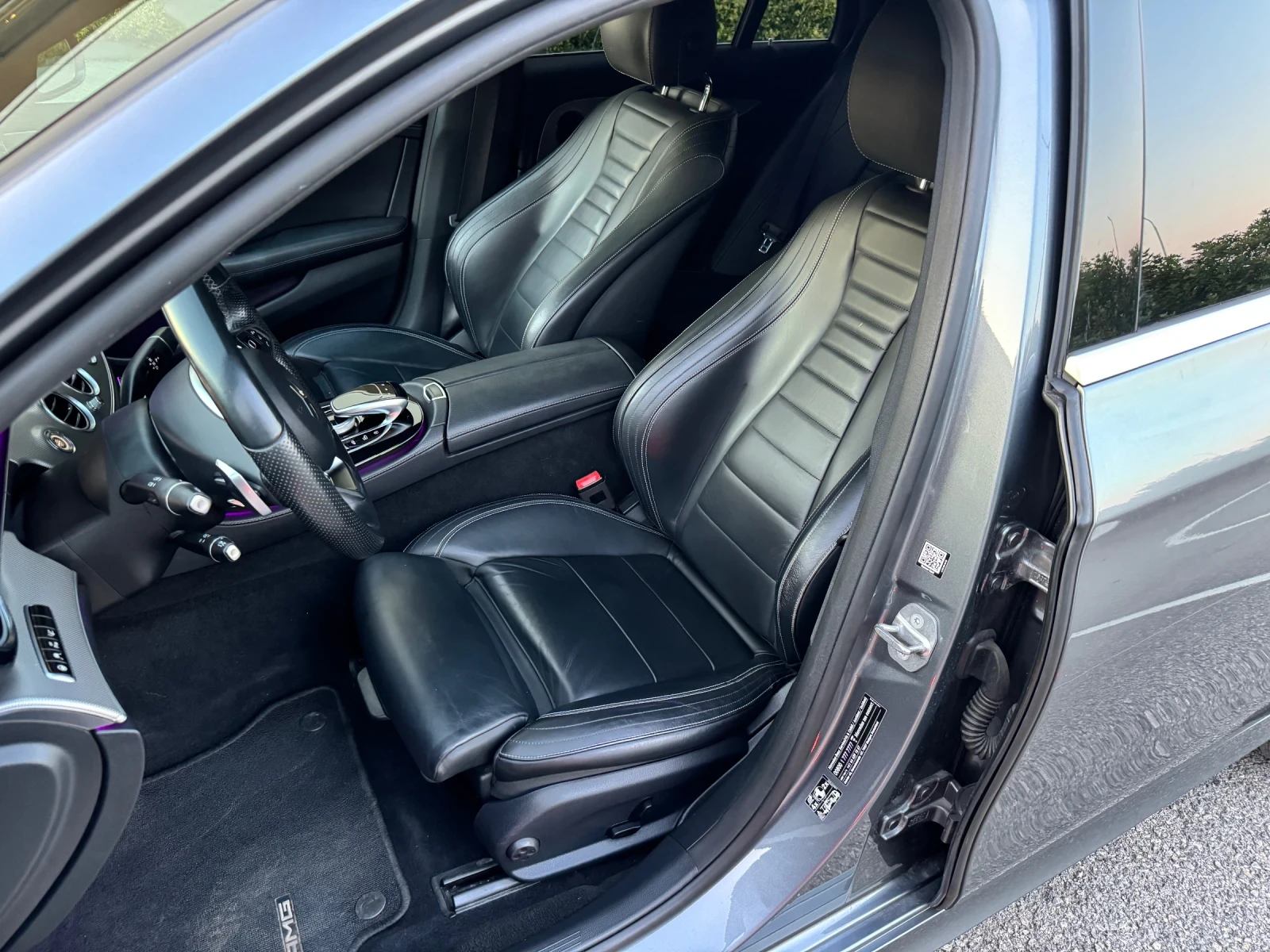 Mercedes-Benz E 400 AMG - Швейцария , снимка 6 - Автомобили и джипове - 55494656
