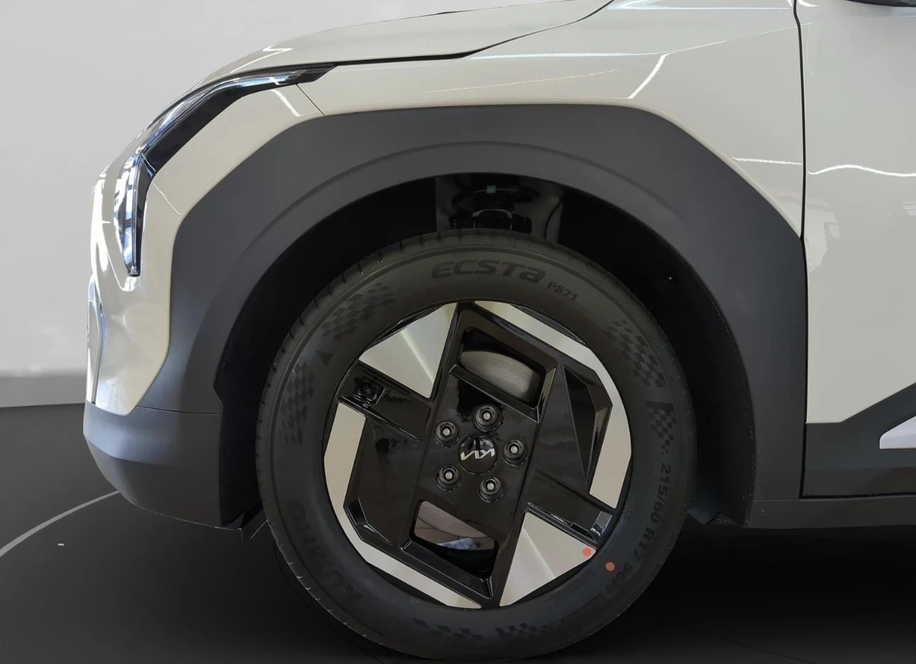 Kia EV3 81.4 kWh Long Range Air, снимка 13 - Автомобили и джипове - 55577412