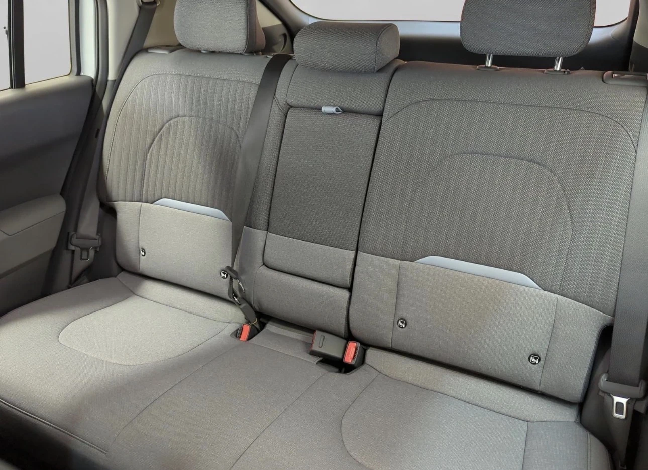 Kia EV3 81.4 kWh Long Range Air, снимка 8 - Автомобили и джипове - 55577412