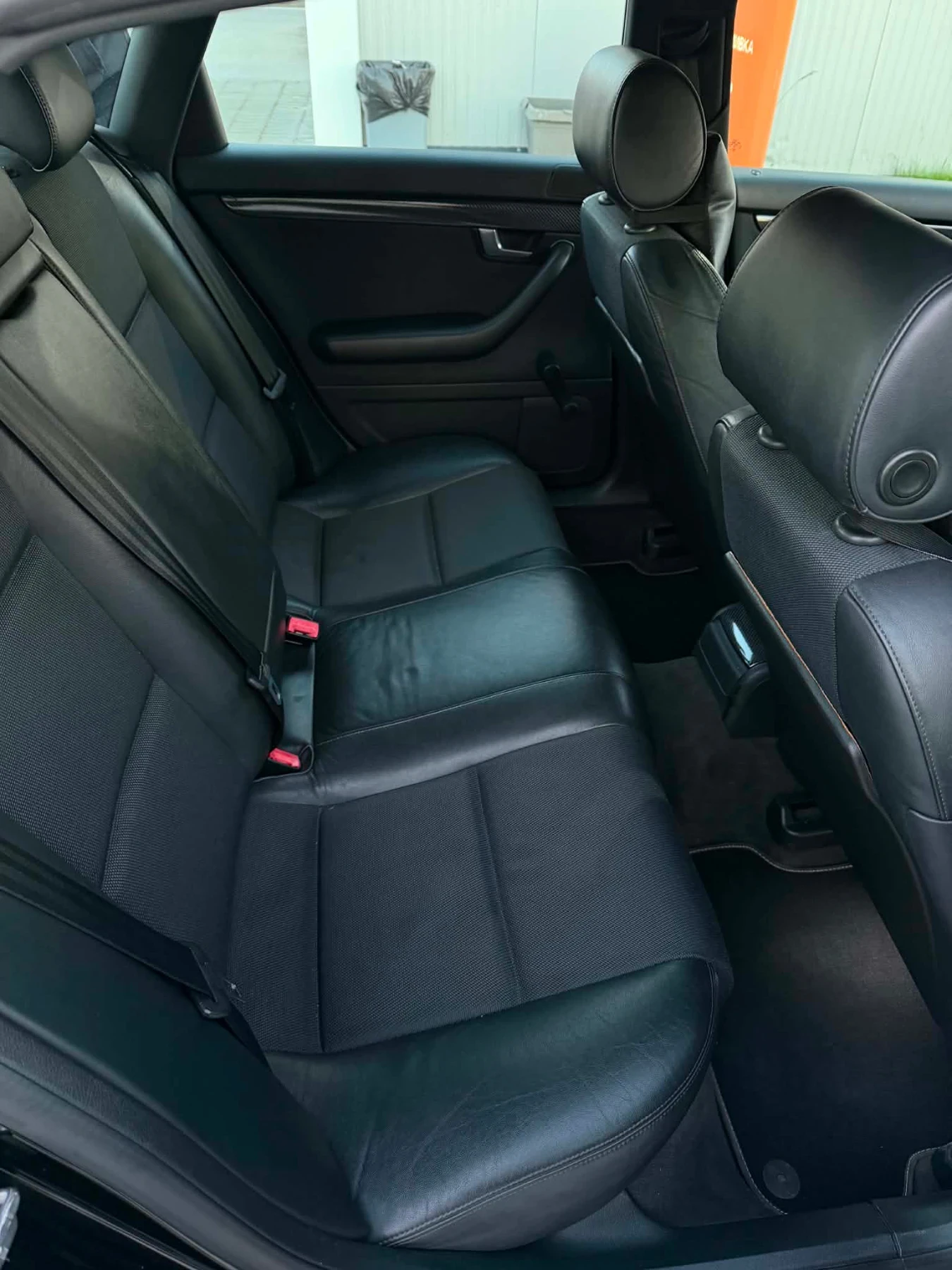 Audi A4 1.8turbo, снимка 9 - Автомобили и джипове - 55619719