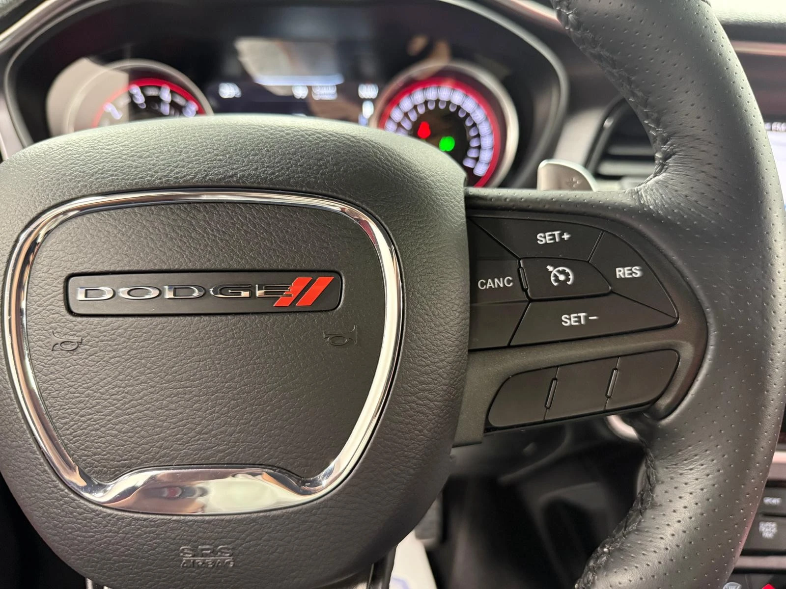 Dodge Challenger 6.4L 8cyl RWD | Mobile.bg � ����������� 16