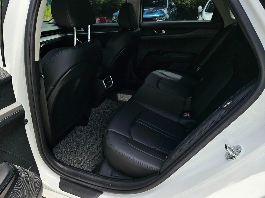 Kia K5 2.0 LPi Trendy  * koreiskikoli.bg * , снимка 10 - Автомобили и джипове - 55682460