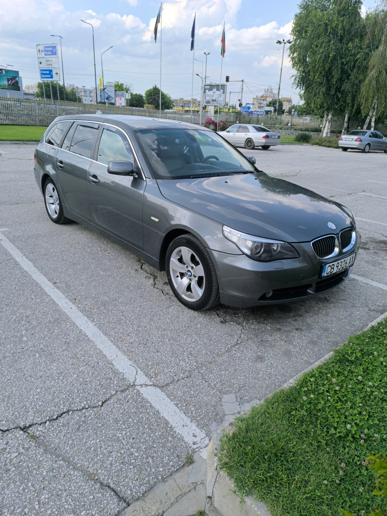 BMW 530 530xd, снимка 10 - Автомобили и джипове - 55777413