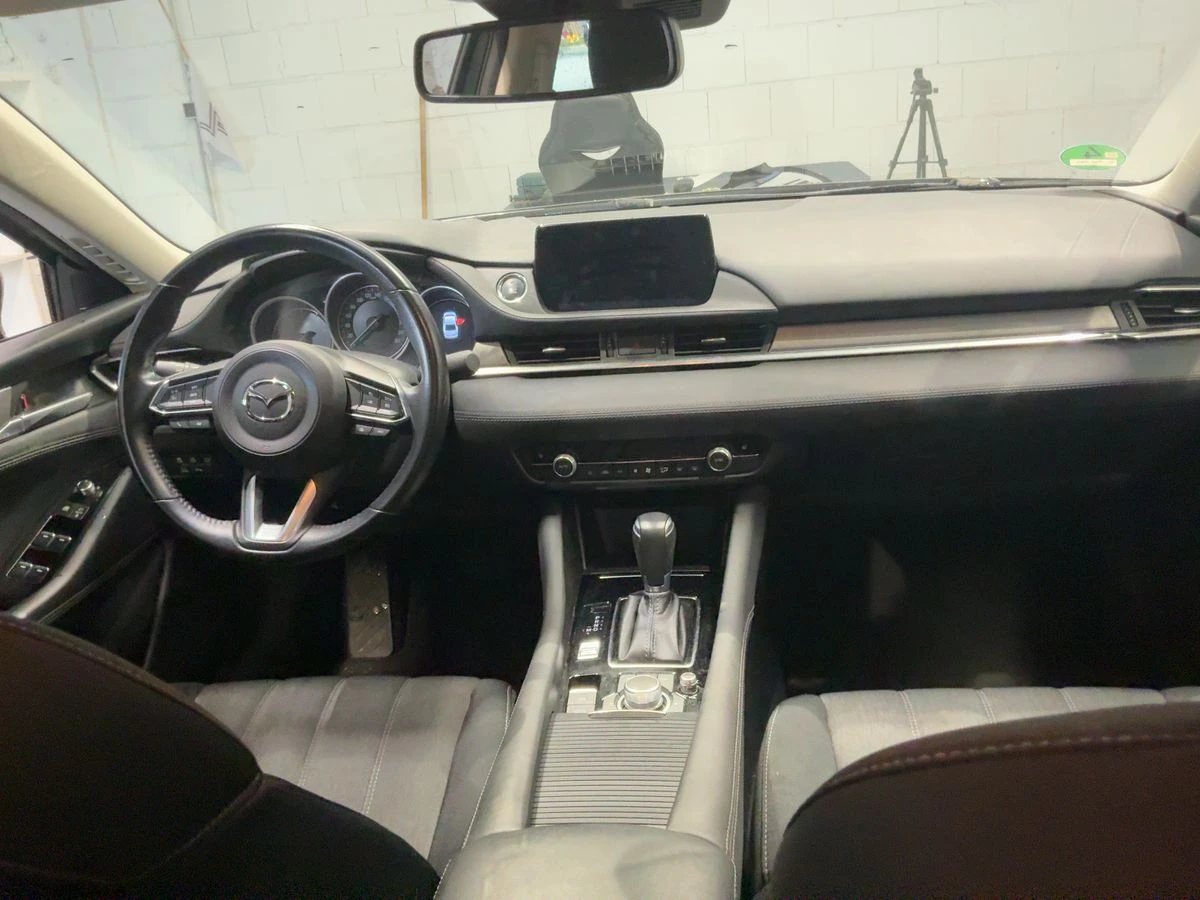 Mazda 6 2.0 Center-Line, снимка 6 - Автомобили и джипове - 55798543