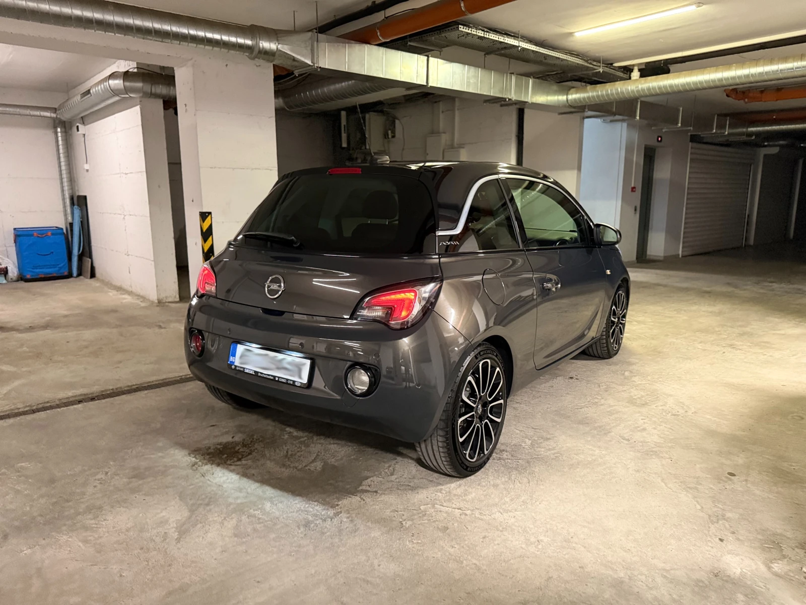 Opel Adam 1.0 Turbo Ecotec, снимка 3 - Автомобили и джипове - 55943593