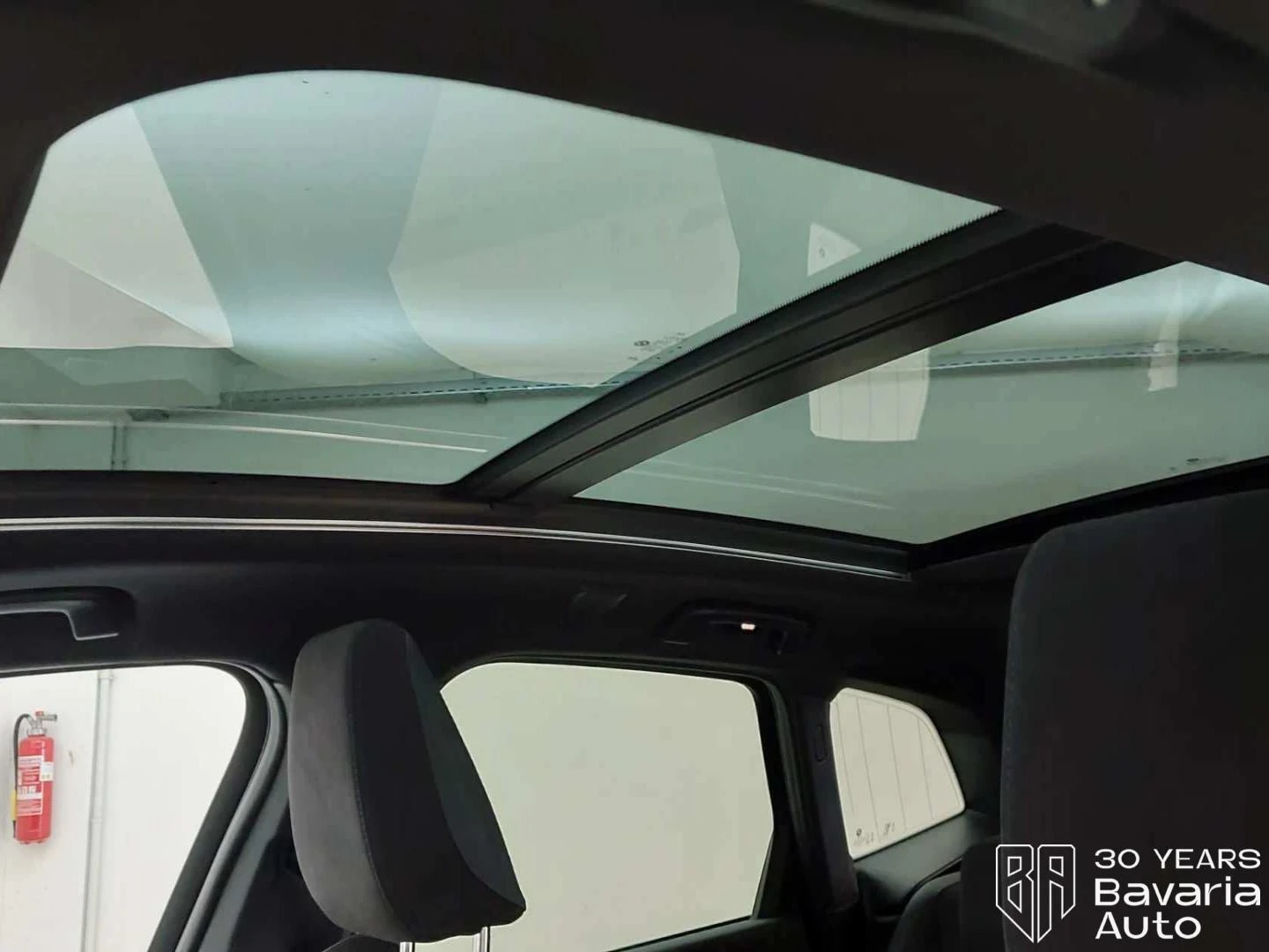 BMW 220 i Active Tourer Steptronic, снимка 9 - Автомобили и джипове - 56037203