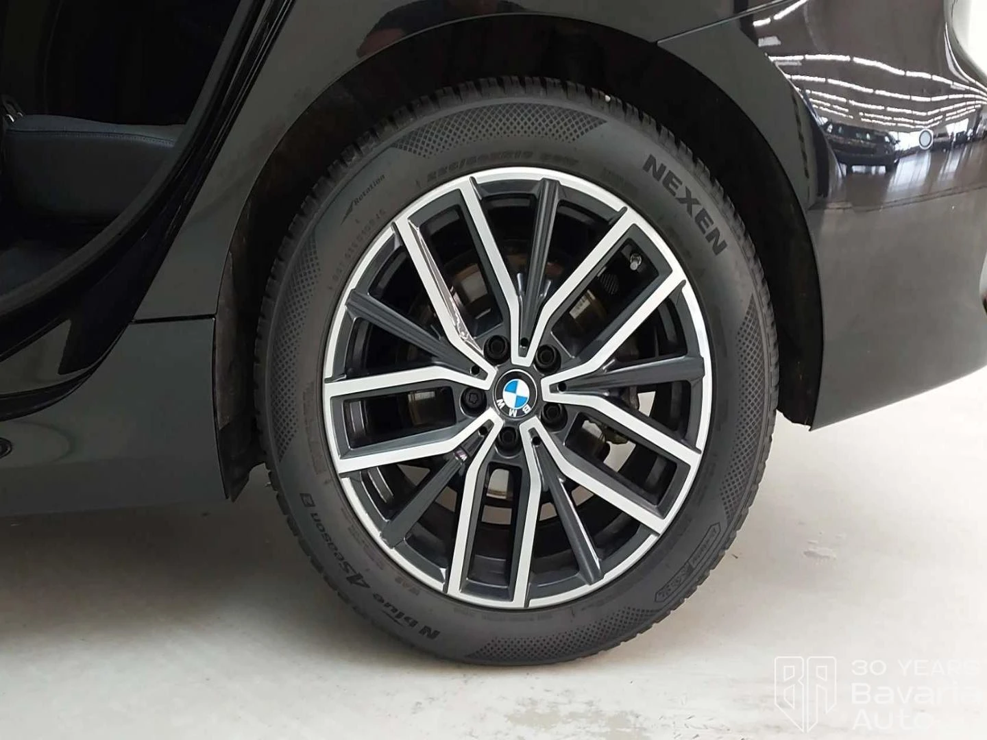 BMW 220 i Active Tourer Steptronic, снимка 16 - Автомобили и джипове - 56037203