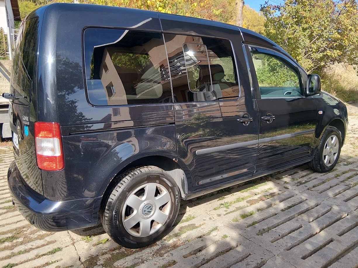 VW Caddy, снимка 2 - Автомобили и джипове - 56408970