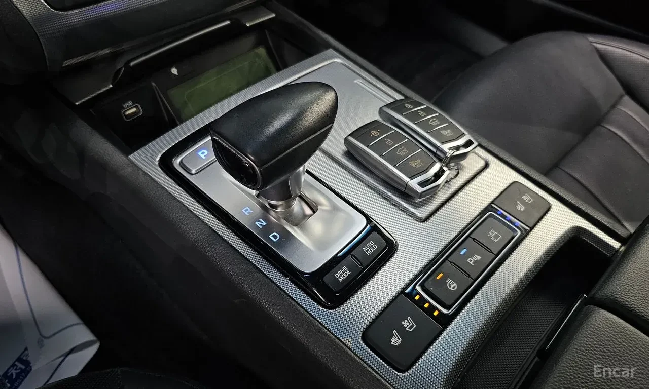 Genesis G80 3.3GDI* * Luxury* * ���������* * �������* * ������ | Mobile.bg � ����������� 8
