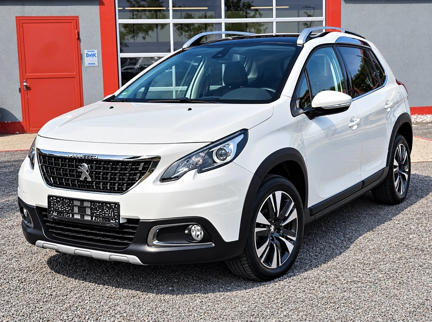 Peugeot 2008 PureTech PANORAMA