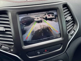 Jeep Cherokee * Trailhawk Elite * CARFAX * ПАНО * KEYLESS * , снимка 10