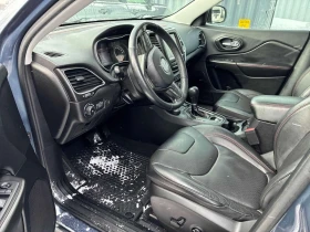 Jeep Cherokee * Trailhawk Elite * CARFAX * ПАНО * KEYLESS * , снимка 5