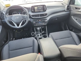 Hyundai Tucson 2.4L 4cyl AWD, снимка 10 - Автомобили и джипове - 53657655