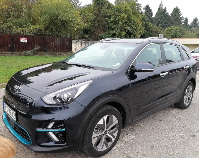 Kia Niro, снимка 7 - Автомобили и джипове - 47565595