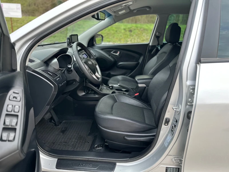 Hyundai IX35 2.0CRDI* 4WD, снимка 10 - Автомобили и джипове - 49907181