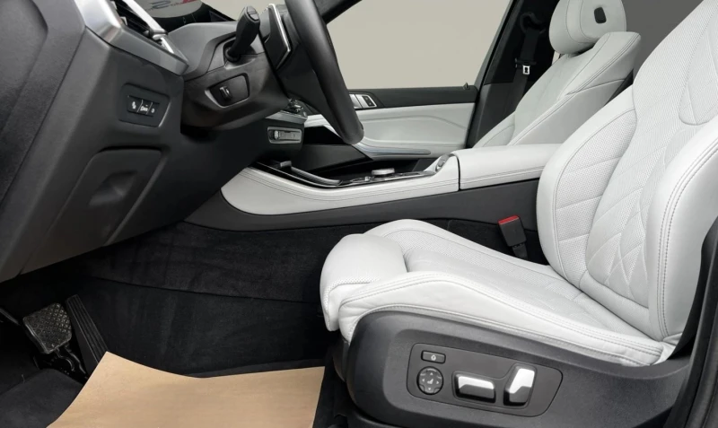 BMW X5 30d xDrive, снимка 4 - Автомобили и джипове - 53149544