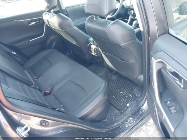 Toyota Rav4 HYBRID LIMITED, снимка 8 - Автомобили и джипове - 54042127