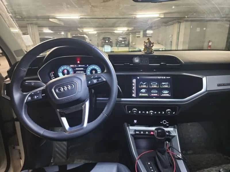 Audi Q3 KOMFORT  CARFAX, снимка 11 - Автомобили и джипове - 54649888