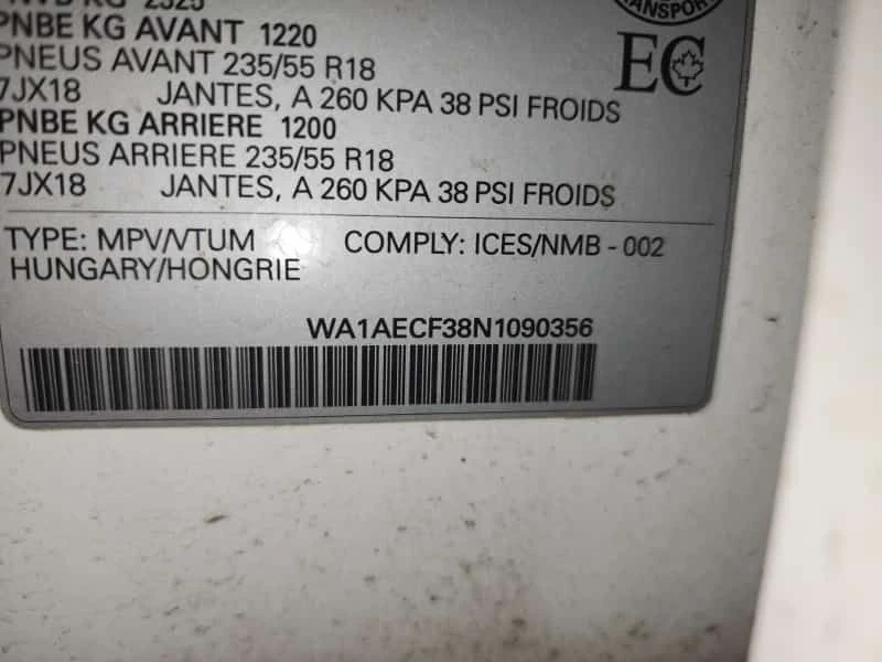 Audi Q3 KOMFORT  CARFAX, снимка 6 - Автомобили и джипове - 54649888