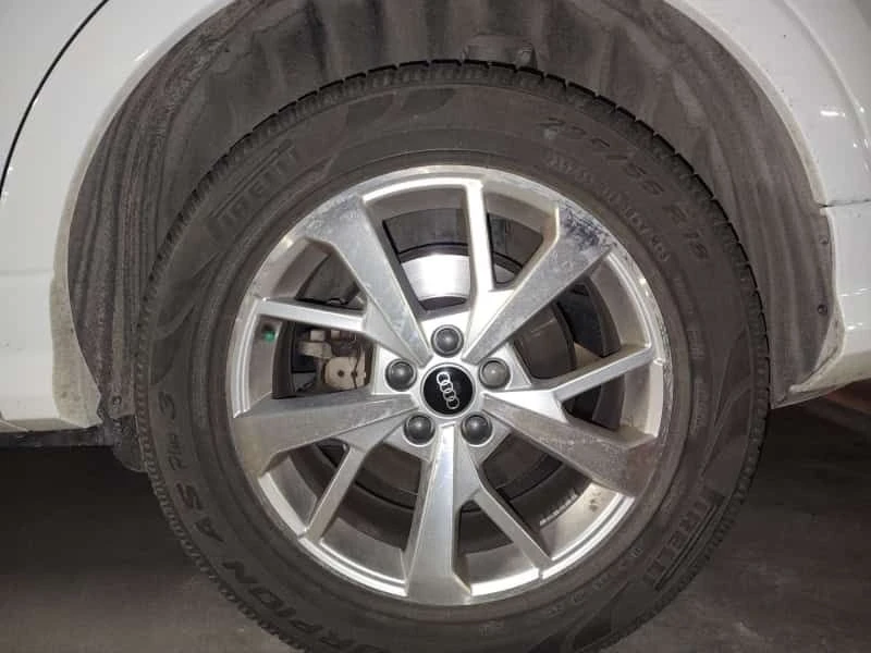 Audi Q3 KOMFORT  CARFAX, снимка 14 - Автомобили и джипове - 54649888