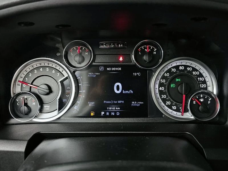 Dodge Ram 5.7 5.7 Automatic, снимка 8 - Автомобили и джипове - 55813067