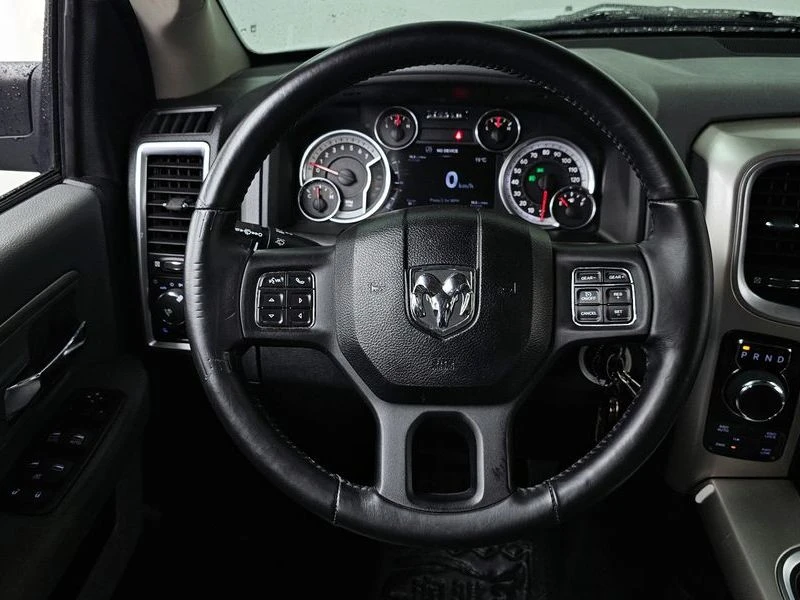 Dodge Ram 5.7 5.7 Automatic, снимка 13 - Автомобили и джипове - 55813067