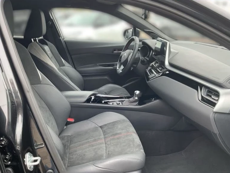 Toyota C-HR 2.0 HYBRID* GR SPORT* BLACK EDITION* JBL* DISTR* K, снимка 7 - Автомобили и джипове - 56069058