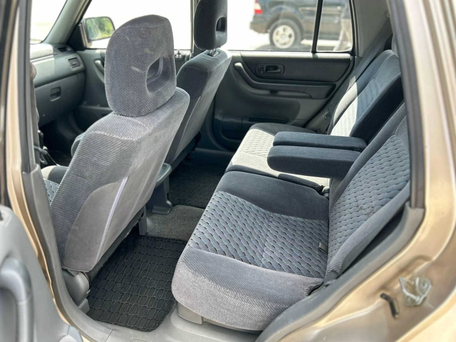 Honda Cr-v 2.0 4WD - изображение 6