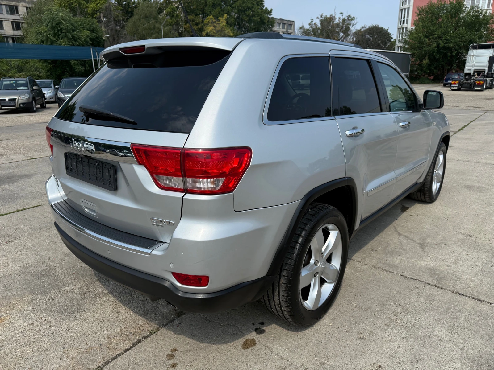Jeep Grand cherokee Overland - изображение 6