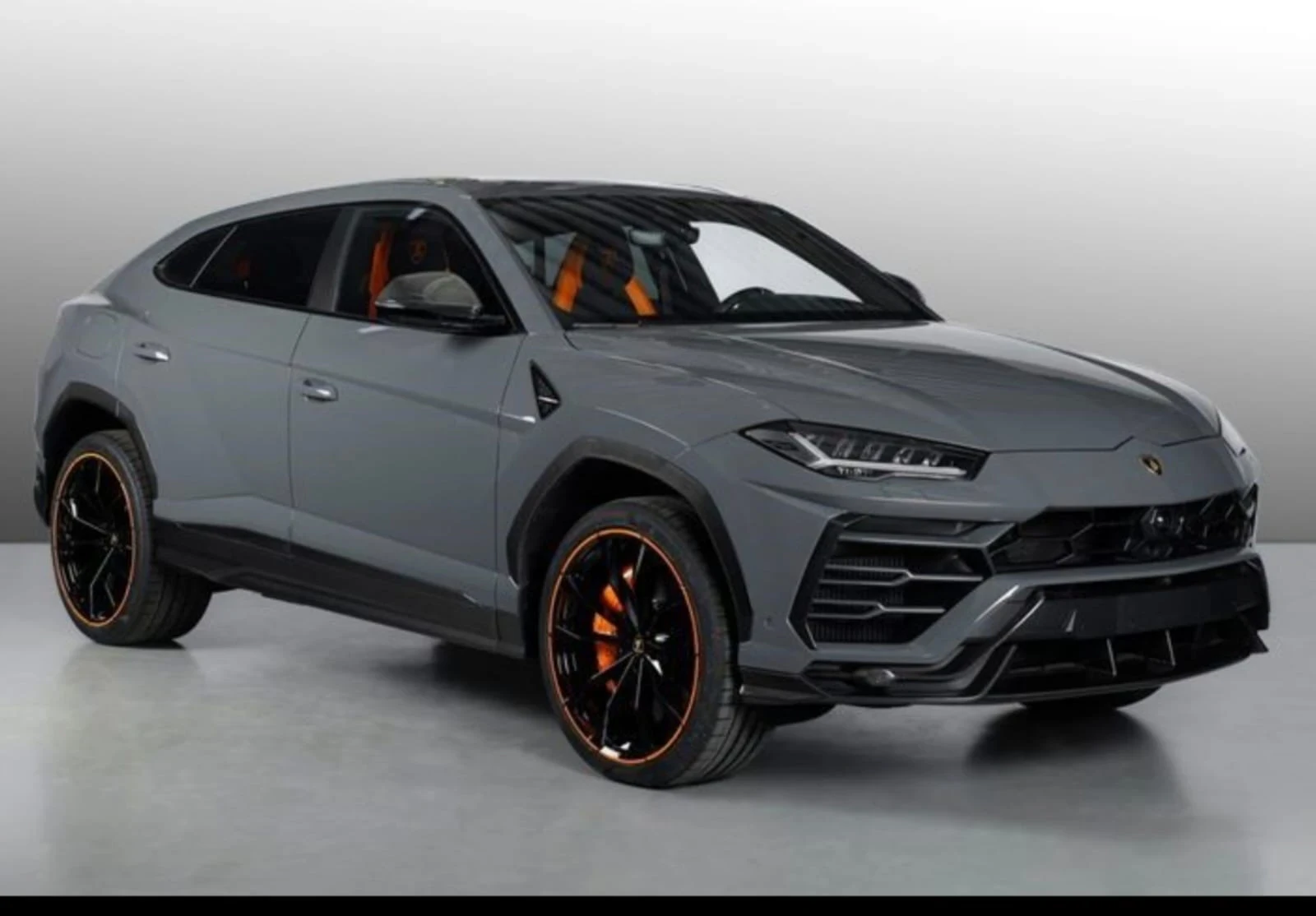 Lamborghini Urus  - изображение 2