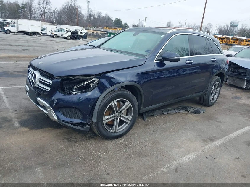 Mercedes-Benz GLC 300 2l 4Matic - изображение 2