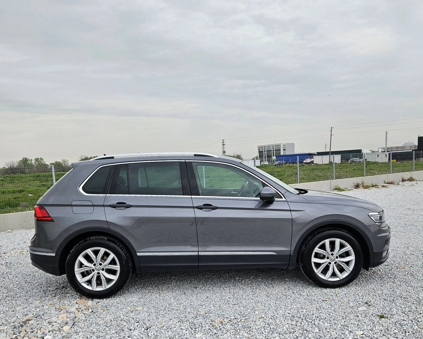 VW Tiguan FullLed 4motion Virtual Евро6B, снимка 8 - Автомобили и джипове - 53865585