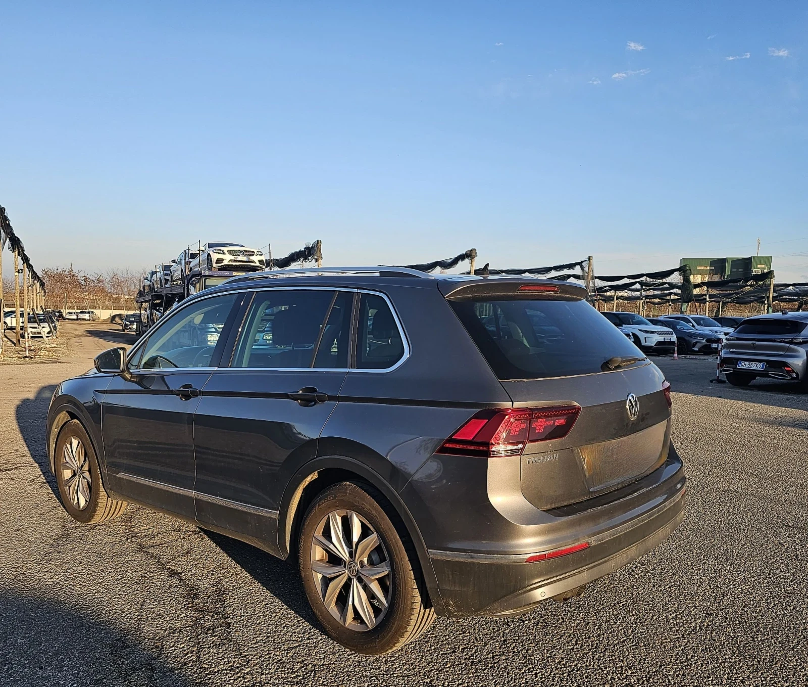 VW Tiguan FullLed 4motion Virtual Евро6B, снимка 3 - Автомобили и джипове - 53865585