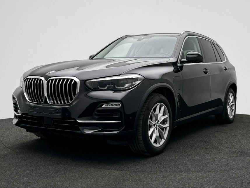 BMW X5 45e - xDrive, снимка 2 - Автомобили и джипове - 54139795