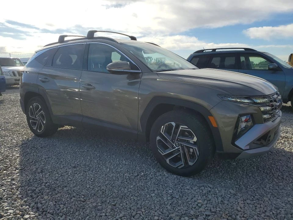 Hyundai Tucson, снимка 4 - Автомобили и джипове - 54576861